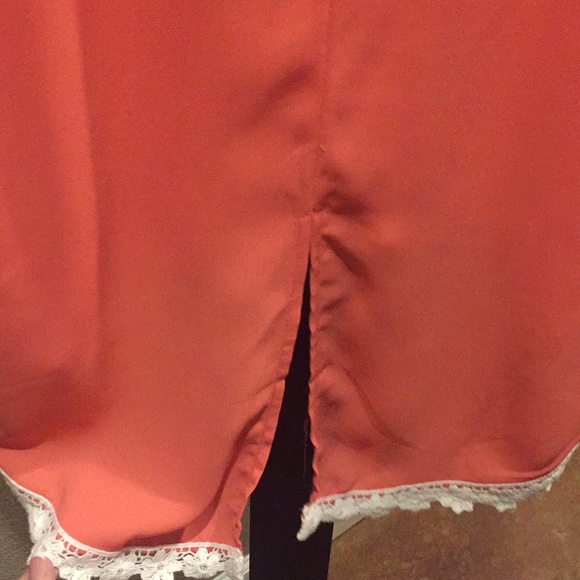 Top - Picture 4 of 4